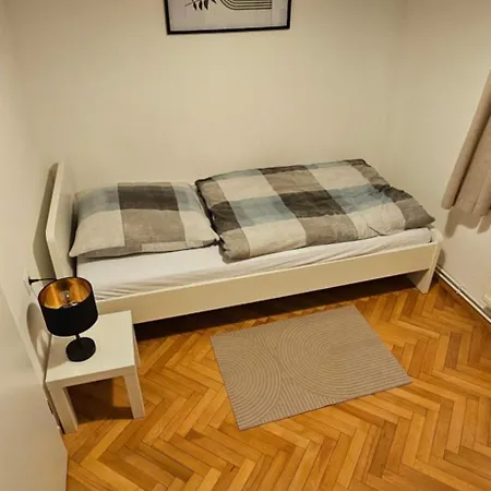 Arno - Thueringer Wald Apartment Waltershausen